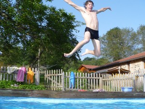 Location de vacances dans le Beaujolais vert avec piscine
